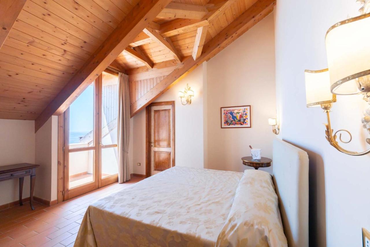 Villa Isabella Minori Exterior foto